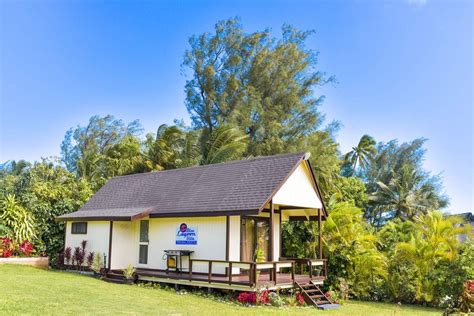 Find Your Paradise at Arorangi's Seafront Cottages in the Cook Islands